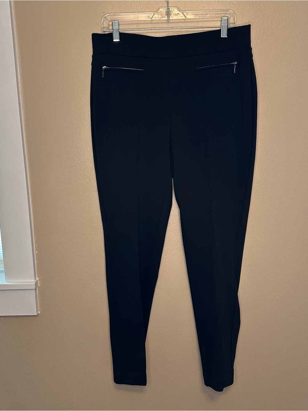 Rafaella Black Skinny Dress Pants with Zip Pockets